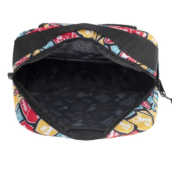 18" Licensed FORTNITE Red Yellow #1 Victory Royale Logo Backpack Laptop Bag - Picture 3 of 7